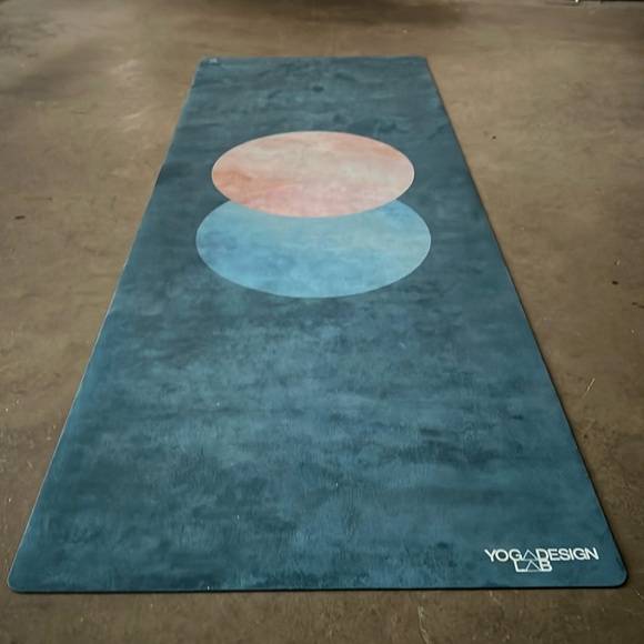 Yoga Design Lab Combo Mat + Towel - Picture 7 of 9